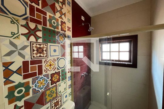 Banheiro 2 de casa de condomínio para alugar com 4 quartos, 750m² em Jardim Sao Paulo Ii, Cotia