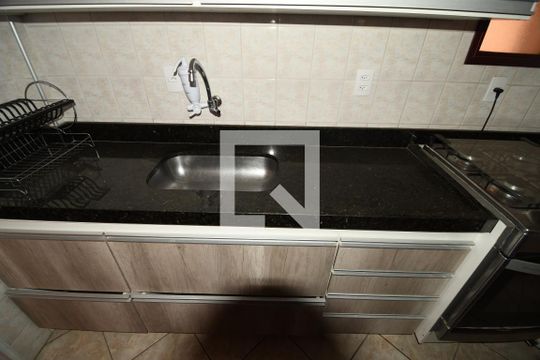 Cozinha de apartamento à venda com 1 quarto, 50m² em Centro, Campinas