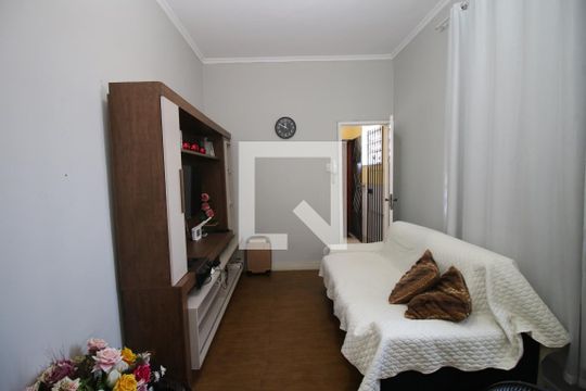 Sala de apartamento à venda com 2 quartos, 50m² em Brás de Pina, Rio de Janeiro