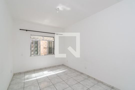 Quarto de apartamento para alugar com 1 quarto, 60m² em Vista Alegre, Rio de Janeiro