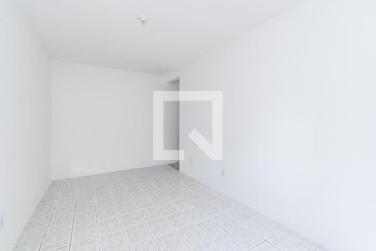 Sala de apartamento para alugar com 1 quarto, 60m² em Vista Alegre, Rio de Janeiro