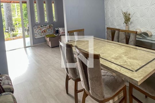Sala de Jantar de casa para alugar com 3 quartos, 164m² em Agronomia, Porto Alegre