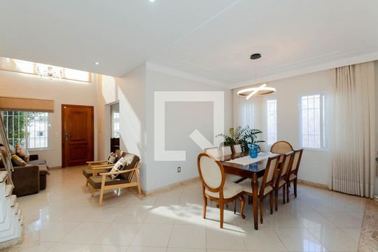 Casa para alugar com 3 quartos, 175m² em Jardim Eusonia, Guarulhos