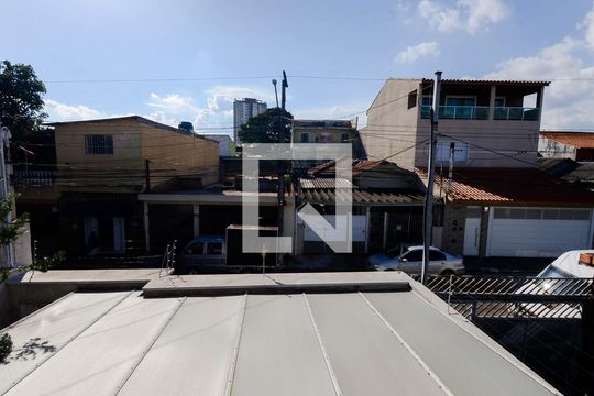 Vista da Suíte de casa para alugar com 3 quartos, 175m² em Jardim Eusonia, Guarulhos