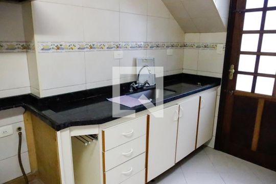 Cozinha de casa à venda com 5 quartos, 321m² em Jardim D’abril, Osasco