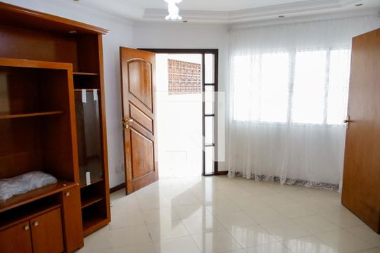 Casa à venda com 5 quartos, 321m² em Jardim D’abril, Osasco