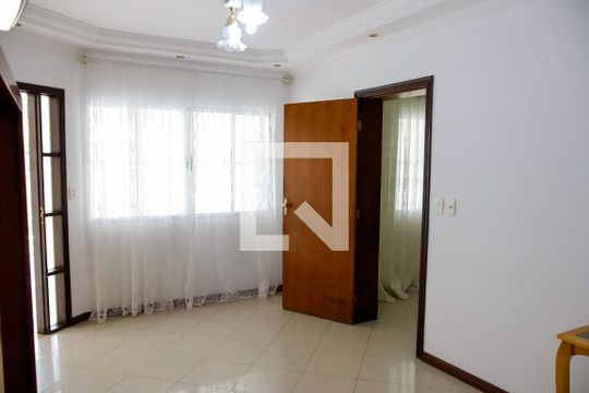 sala de casa para alugar com 5 quartos, 321m² em Jardim D’abril, Osasco