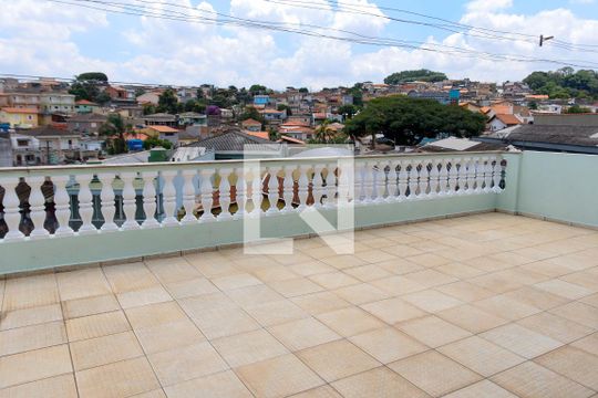 Varanda de casa à venda com 5 quartos, 321m² em Jardim D’abril, Osasco