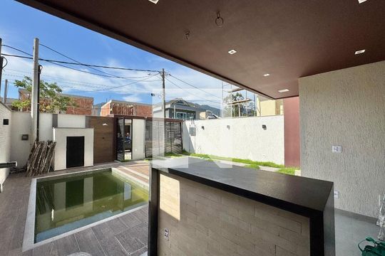 Área externa de casa de condomínio à venda com 4 quartos, 180m² em Vargem Pequena, Rio de Janeiro