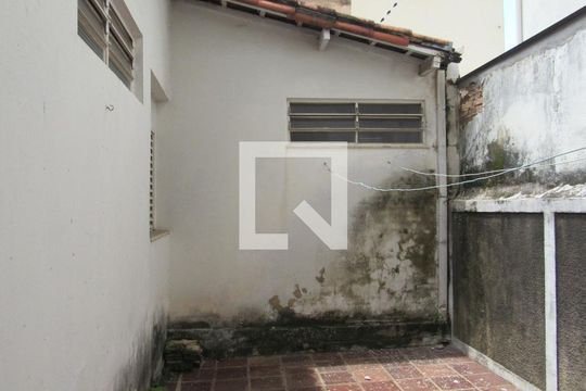 Quintal de casa à venda com 3 quartos, 175m² em Vila Itapura, Campinas