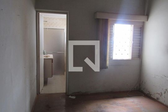 Quarto de casa à venda com 3 quartos, 175m² em Vila Itapura, Campinas