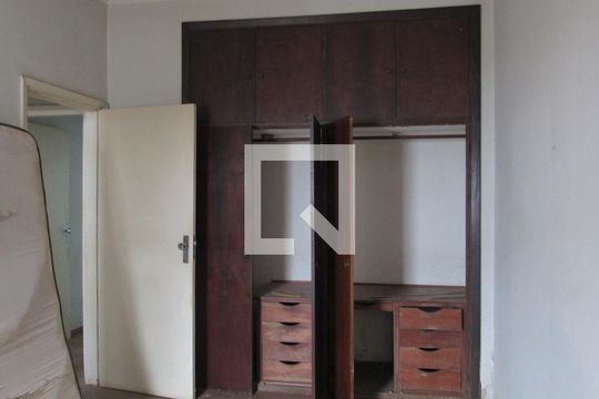 Quarto de casa à venda com 3 quartos, 175m² em Vila Itapura, Campinas