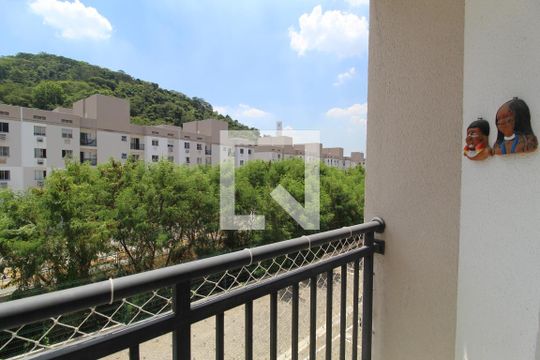 Sala - Varanda de apartamento para alugar com 2 quartos, 49m² em Taquara, Rio de Janeiro