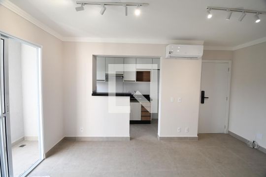 Sala de apartamento para alugar com 2 quartos, 50m² em Mansões Santo Antônio, Campinas