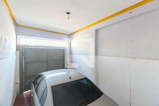 Garagem 1 de casa à venda com 3 quartos, 230m² em Jardim Imperador (zona Leste), São Paulo