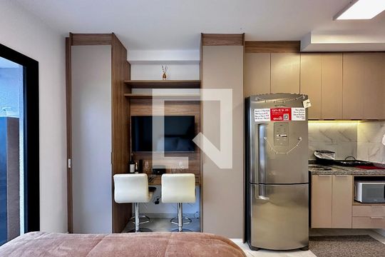 Studio de kitnet/studio para alugar com 1 quarto, 25m² em Santo Amaro, São Paulo
