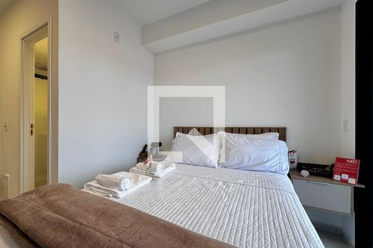 Studio de kitnet/studio para alugar com 1 quarto, 25m² em Santo Amaro, São Paulo