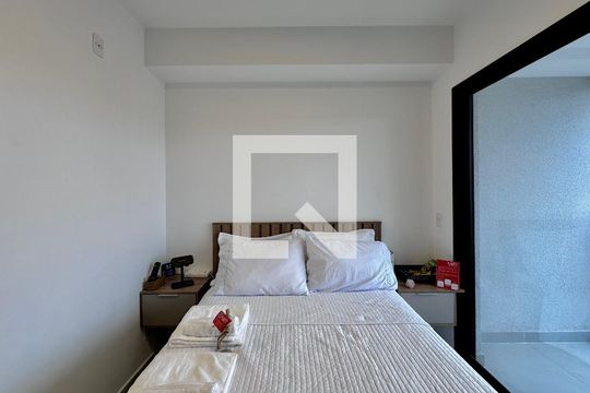 Studio de kitnet/studio para alugar com 1 quarto, 25m² em Santo Amaro, São Paulo