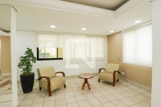 Hall de apartamento para alugar com 3 quartos, 75m² em Lauzane Paulista, São Paulo