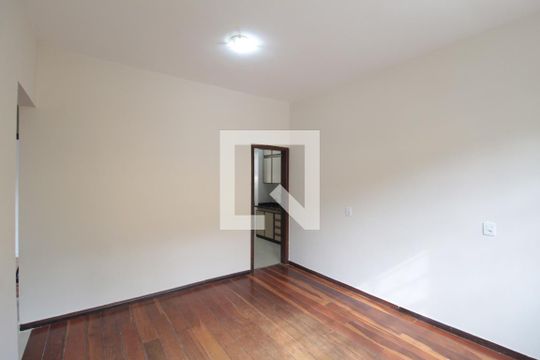 Sala de apartamento para alugar com 3 quartos, 100m² em Dona Clara, Belo Horizonte