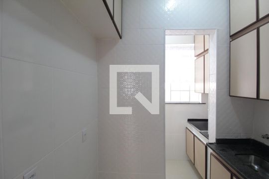 Cozinha e Área de Serviço de apartamento para alugar com 3 quartos, 100m² em Dona Clara, Belo Horizonte