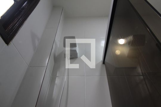 Banheiro Social de apartamento para alugar com 3 quartos, 100m² em Dona Clara, Belo Horizonte