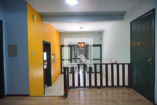 Sala de casa à venda com 4 quartos, 296m² em São Jorge, Novo Hamburgo