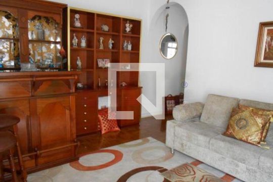 Casa à venda com 3 quartos, 208m² em Aclimação, São Paulo