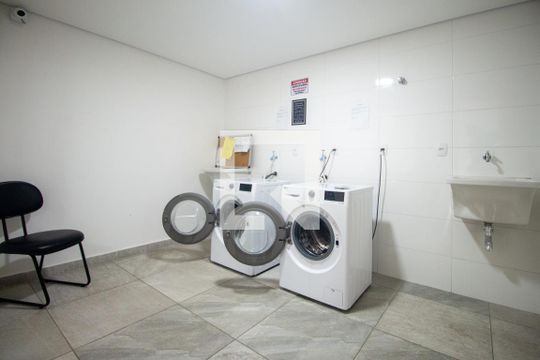 Lavanderia de apartamento à venda com 1 quarto, 27m² em Chácara Santo Antônio (zona Sul), São Paulo