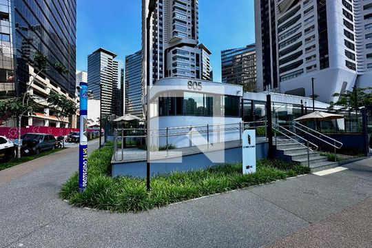 Fachada de apartamento à venda com 3 quartos, 162m² em Chácara Santo Antônio (zona Sul), São Paulo