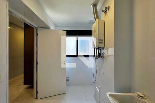 Área de Serviço de apartamento à venda com 3 quartos, 162m² em Chácara Santo Antônio (zona Sul), São Paulo