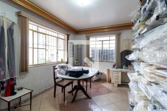 Sala 1 de casa à venda com 3 quartos, 300m² em Pompeia, São Paulo