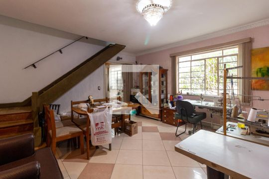 Casa à venda com 3 quartos, 300m² em Pompeia, São Paulo