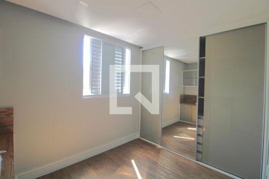 Quarto 1 de apartamento à venda com 3 quartos, 62m² em Vila Inglesa, São Paulo