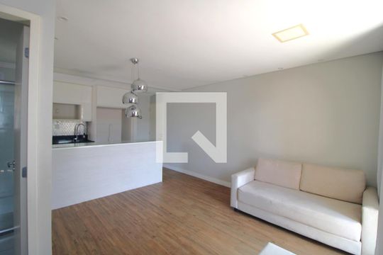 Sala  de apartamento à venda com 3 quartos, 62m² em Vila Inglesa, São Paulo