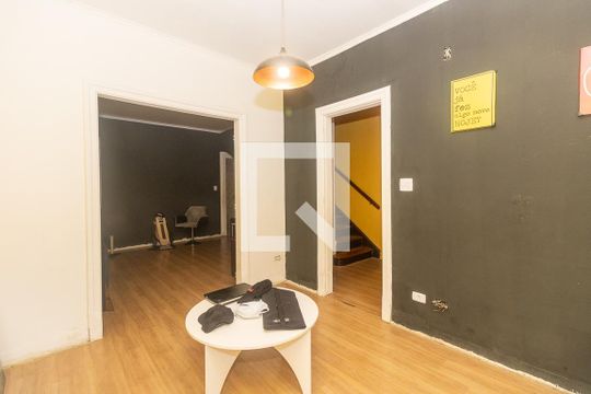 Sala de casa para alugar com 3 quartos, 197m² em Cambuci, São Paulo