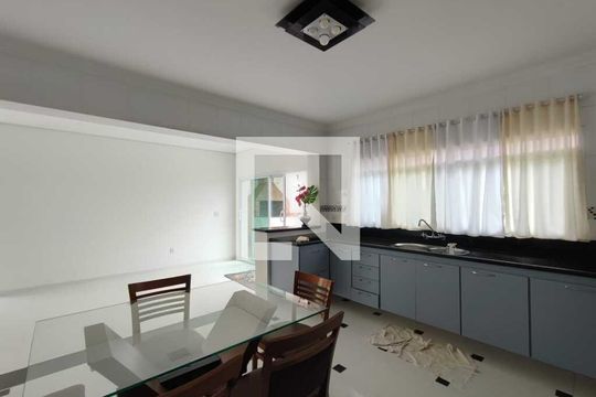 Cozinha de casa de condomínio para alugar com 4 quartos, 333m² em Swiss Park, Campinas
