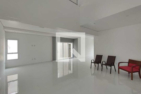 Sala de casa de condomínio à venda com 4 quartos, 333m² em Swiss Park, Campinas