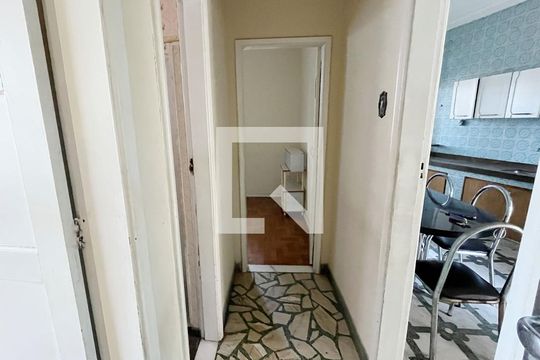 Sala - Corredor de casa à venda com 2 quartos, 75m² em Penha, Rio de Janeiro