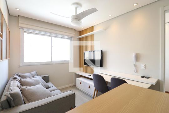Apartamento para alugar com 1 quarto, 28m² em Vila Romana, São Paulo