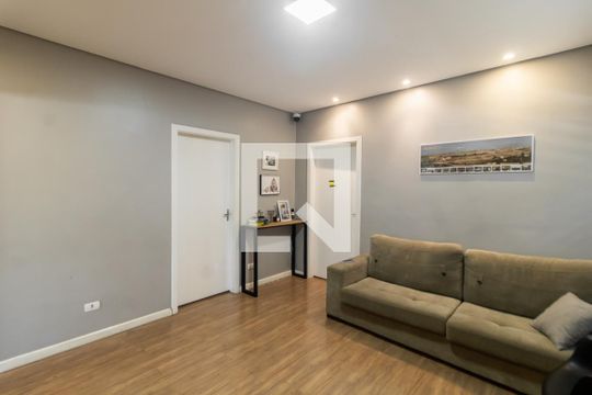 Sala de casa à venda com 3 quartos, 130m² em Engenheiro Goulart, São Paulo