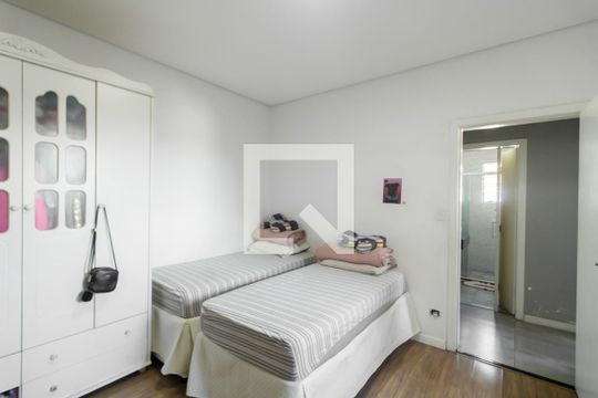 Quarto 2 de casa à venda com 3 quartos, 130m² em Engenheiro Goulart, São Paulo