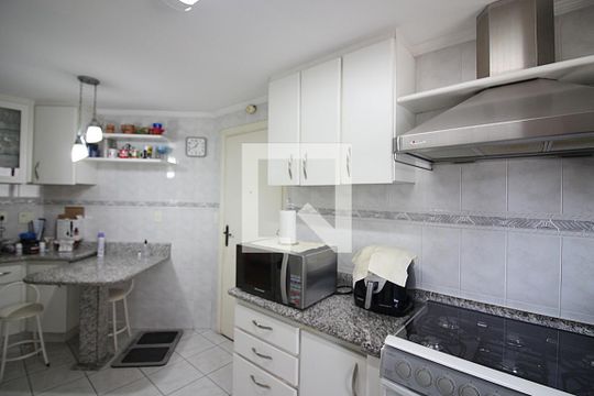 Cozinha de apartamento à venda com 3 quartos, 150m² em Centro, São Bernardo do Campo