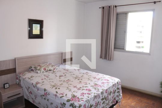 Quarto de apartamento para alugar com 1 quarto, 60m² em Santo Antônio, São Caetano do Sul