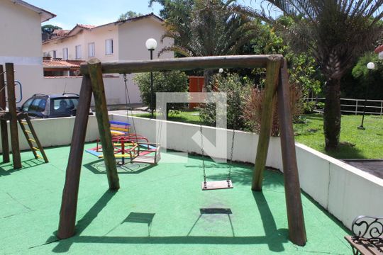Área comum de casa de condomínio para alugar com 2 quartos, 60m² em Granja Viana, Cotia