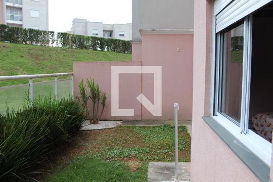 Quintal de apartamento para alugar com 2 quartos, 82m² em Bairro Nakamura Park, Cotia