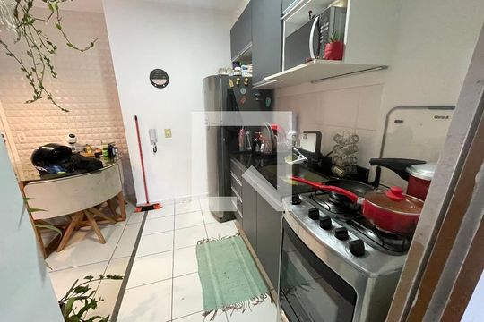Cozinha de apartamento para alugar com 2 quartos, 82m² em Bairro Nakamura Park, Cotia