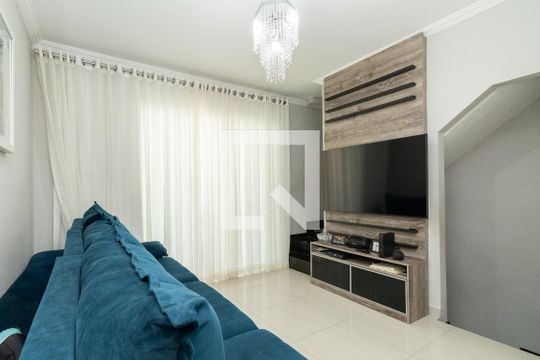 Sala de casa de condomínio à venda com 2 quartos, 113m² em Vila Granada, São Paulo