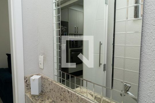 Lavabo de casa de condomínio à venda com 2 quartos, 113m² em Vila Granada, São Paulo