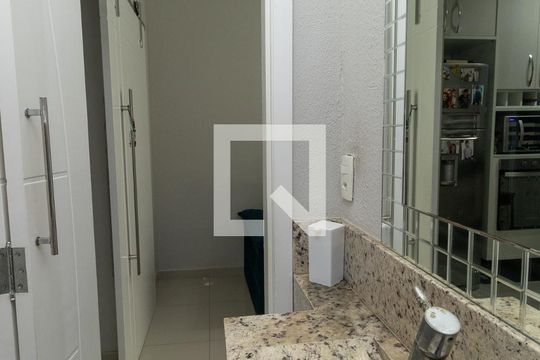 Lavabo de casa de condomínio à venda com 2 quartos, 113m² em Vila Granada, São Paulo